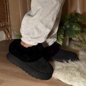 Fuzzy Mid Height Low Cut Boots